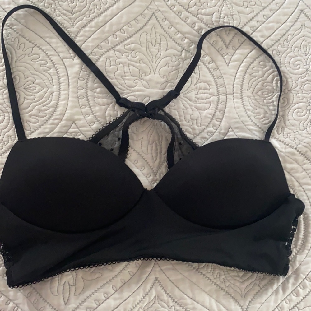Victoria’s Secret Black Bra